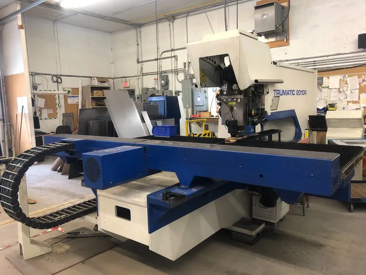 Used 2003 TRUMPF Trumatic 2010R Turret Punches Arizona US | Production Asset #1277312