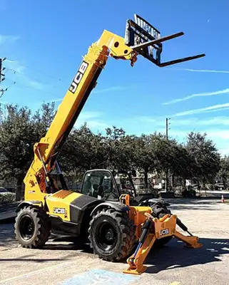 Used 2017 JCB 510-56 Telehandlers New York US | United Lift #1446385