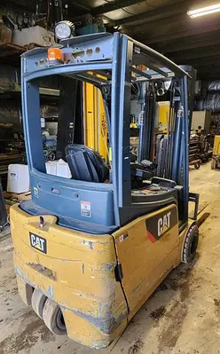 USED 2015 CATERPILLAR 2ET4000