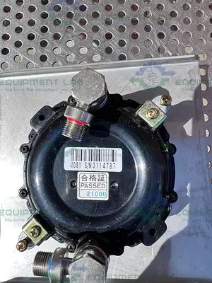 USED MANOSIAR TYPE W081 823971 PUNCTURE PRESSURE GAUGE 0-1000 PSI