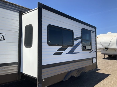 Used 2020 FOREST RIVER 25RKQB Campers, Caravans, Motorhomes Michigan US | Miedema Asset Management Group #1384795