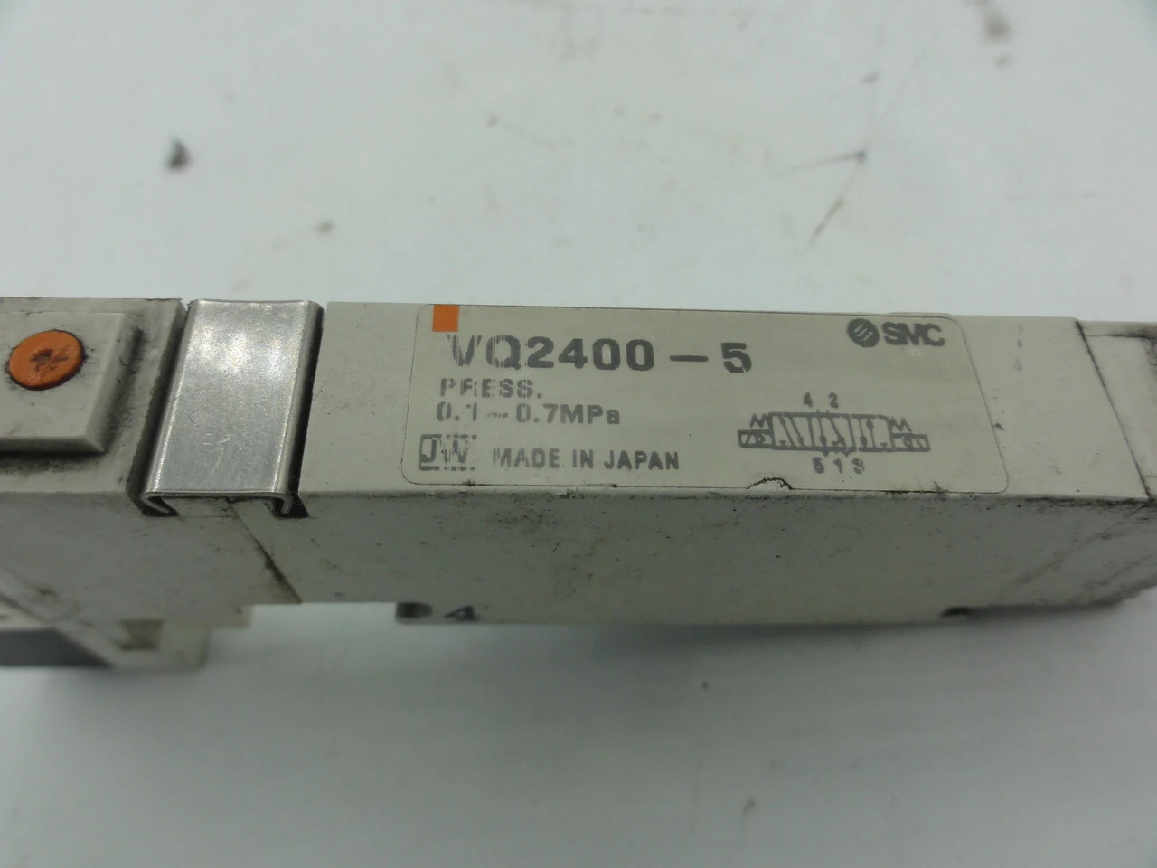 USED SMC VQ2400-5