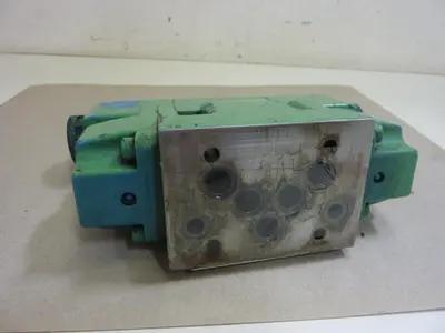 USED VICKERS DG4V-3-6C-M-U-H7-60