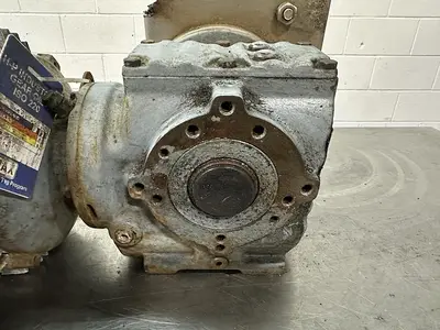 USED SEW-EURODRIVE SAF47DT90S4