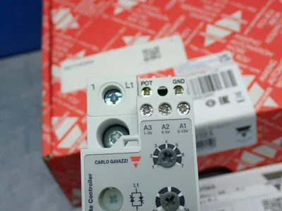 NEW CARLO GAVAZZI RGC1P23V30EA