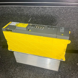 USED FANUC A06B-6096-H106