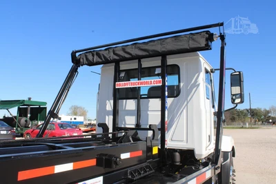 New | in-Stock 2027 MACK MD7 Rolloff Trucks Texas US | Roll Off Truck World #1491884