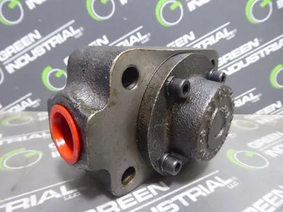 Tuthill Pump Co. Positive Displacement Rotary Pump 3/4" NPT 1 GPM 100 RPM New