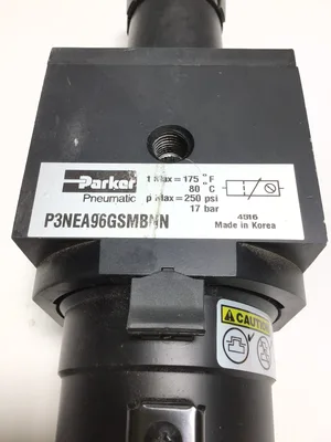 Parker Pneumatic P3NEA96GSMBNN Air Filter Regulator 80°C 175°F 17Bar 250PSI