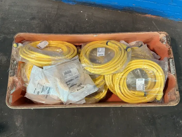 Used BRAD CONNECTIVITY _UNKNOWN_ Cable & Wire Ohio US | HGR 24 #1542131
