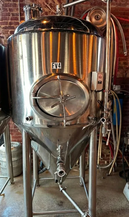 Used _UNKNOWN_ _UNKNOWN_ Fermenters / Bioreactors Indiana US | Brewhouse Equipment Group #1059316
