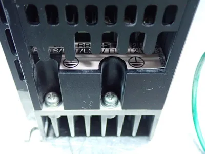 USED OMRON 3G3MX2A2004V1