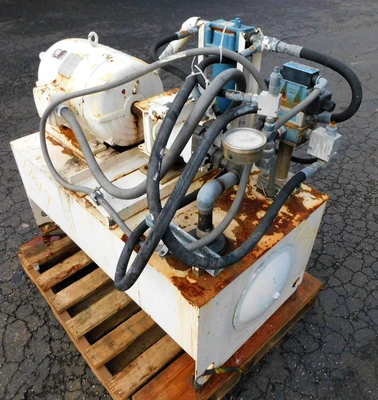 USED DIXIE MIXER 250 GALLON