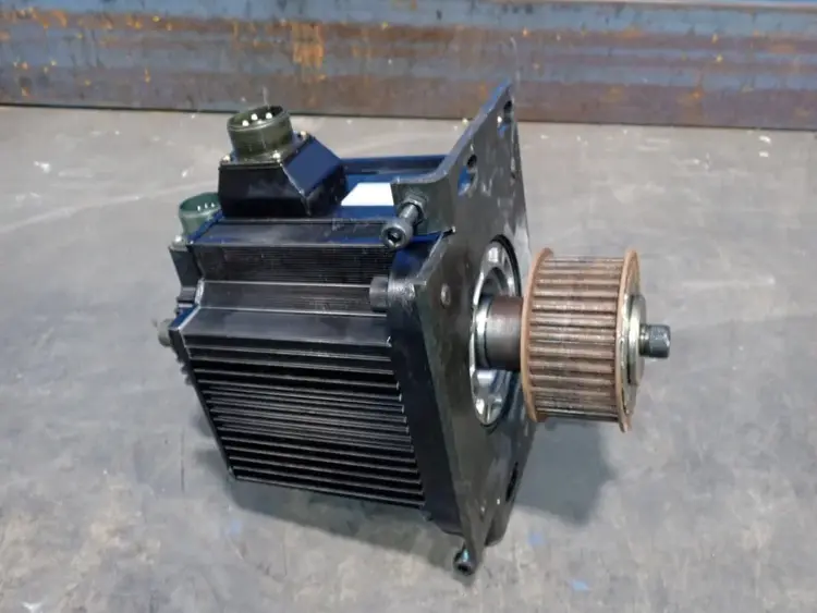 Used 2005 YASKAWA ELECTRIC SGMG20AABB Servo Motors | HGR 24 #730924