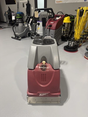Minuteman X-17 17″ Carpet Extractor Refurbished