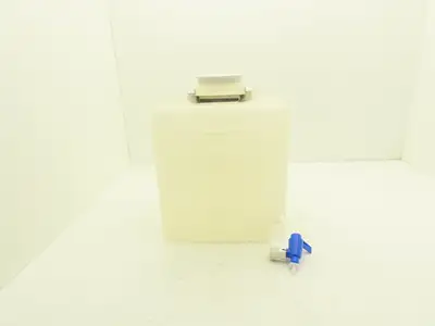 Nalgene 2321-0050 Autoclavable Rectangular Carboy With Spigot 20L Capacity