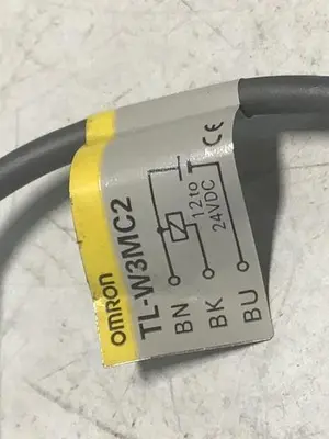 USED OMRON TL-W3MC2