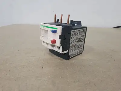 USED SCHNEIDER ELECTRIC LRD06