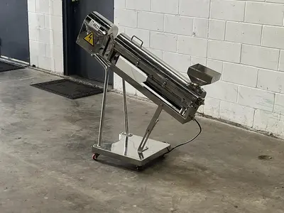 Tablet Deduster
