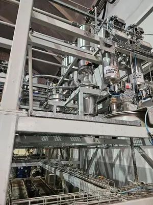 USED HOSOKAWA TWO-STAGE PLASTIC SHREDDING AND GRANULATION SYSTEM