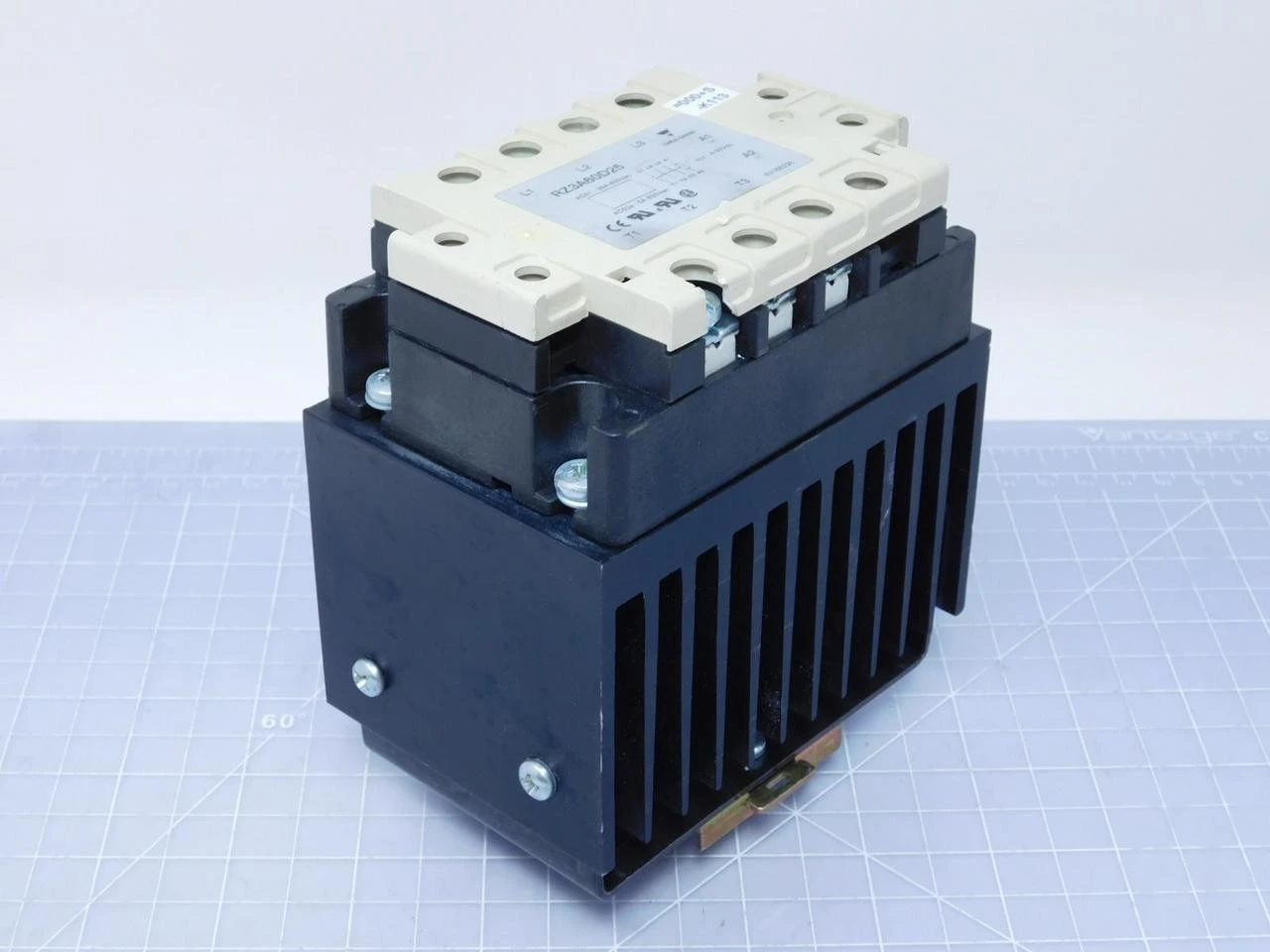 Used CARLO GAVAZZI _UNKNOWN_ Relays & Switches Texas US | OCO Industrial #1679170
