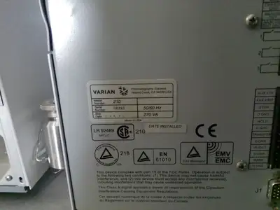 Varian HPLC Liquid Chromatology System w/ Computer