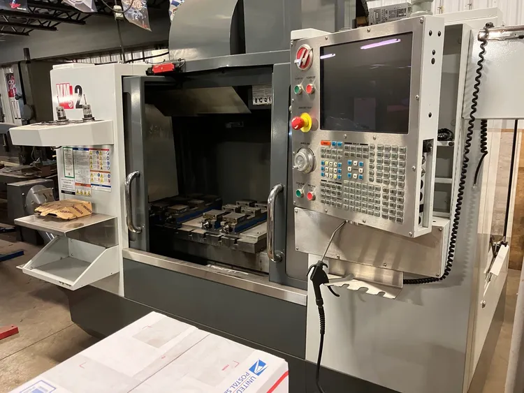 Used 2011 HAAS VM-2 Vertical Machining Centers Illinois US | Silverlight CNC, Inc #1124641