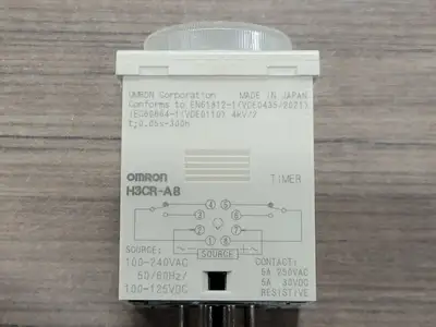 USED OMRON H3CR-A8