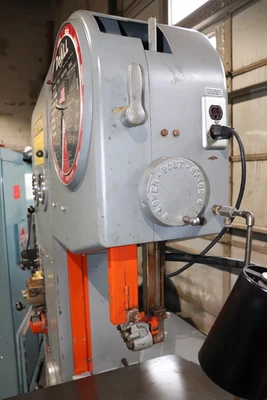 USED 1974 DOALL 1613-2
