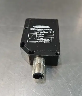 BANNER QMT42VN6FF2000Q FIXED FIELD SENSOR 10-30VDC RANGE 2000MM. Loc5E-19