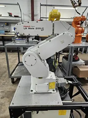 USED 2008 FANUC LR MATE 200IC/5F