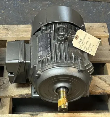 New | in-Stock SIEMENS 1LE22211CB114AA3 Industrial Controls Ohio US | Surplus Asset Holdings #1441567