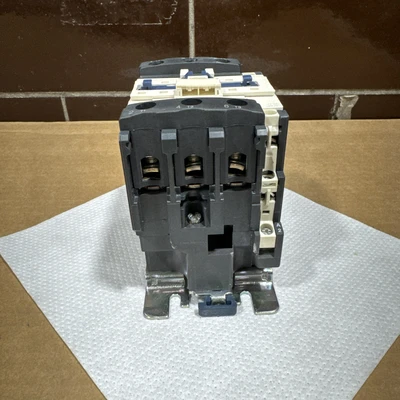 USED Schneider Electric/Telemecanique 0444920 0141