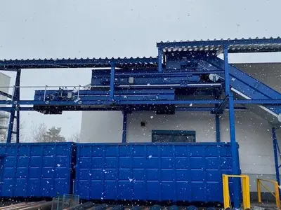 USED 2018 HUBER RHIHPV 120 CONVEYOR SYSTEM WITH LOADING BUNKER