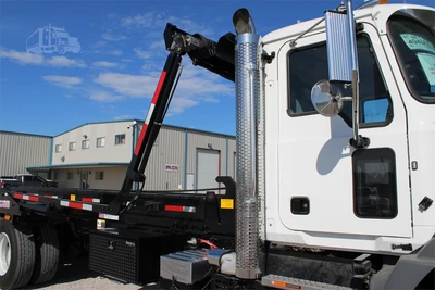 New | in-Stock 2025 MACK GRANITE 64BR Rolloff Trucks Texas US | Roll Off Truck World #1491919