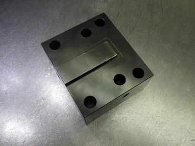 Global CNC 1" Coolant Thru Square Shank Holder HF4A-1 (LOC1936A)