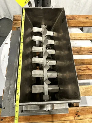 Used _UNKNOWN_ _UNKNOWN_ Lump Breaker West Virginia US | Cooper Industries #1409472