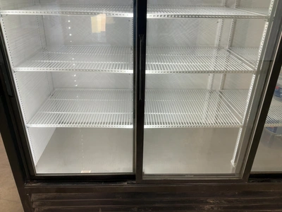 Used TRUE MFG GDM-69-HC-LD 78” 3-SECTION COMMERCIAL REFRIGERATOR/MERCHANDISER Display Refrigerators Michigan US | Miedema Asset Management Group #1580074
