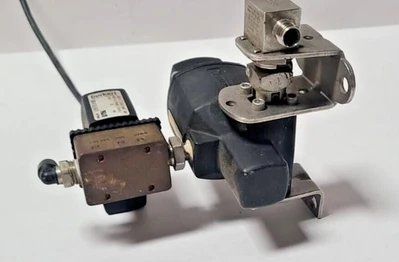 Burkert 6014-C-5/64-FKM-BR General Purpose 1/4" Valve 1/4"  145 PSI 24V Swagelok