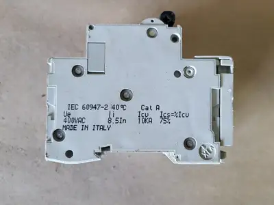 Used MERLIN GERIN C60N Switchgears British Columbia CA | Lenmark #239037