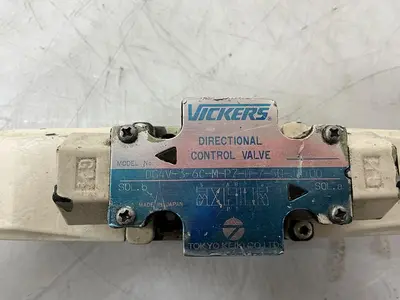 USED VICKERS DG4V-3-6C-M-P7-H-7-50-JA100