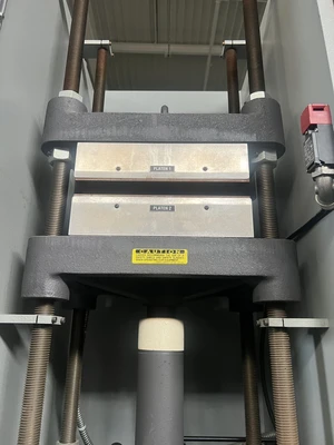 USED 2002 CARVER CARVER 3893-4D10A00 PRESS