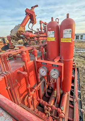 Used COMMANDER SPEEDFLO ACCUMULATOR UNIT Hydraulic Power Units Pennsylvania US | East West Machinery & Drilling #1417853