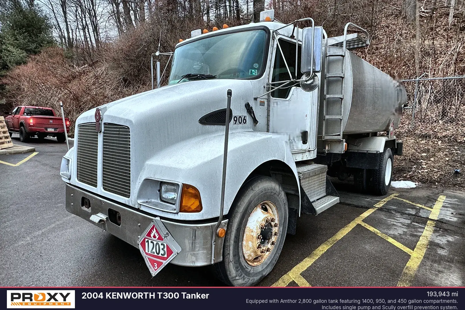 Used 2004 KENWORTH T300 TANKER Tanker trucks Pennsylvania US | Proxy Equipment #1385316