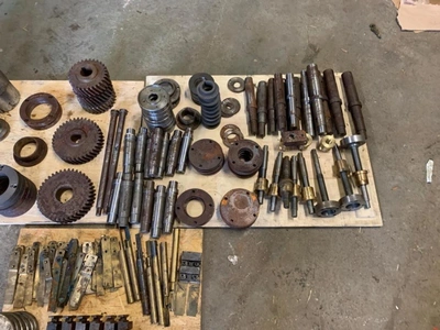 SCHUMAG Bar Straightener and Polisher, in very good working condition