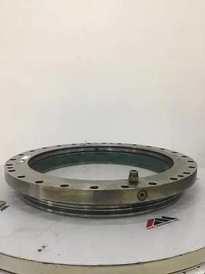 USED HUSKY 23728572969