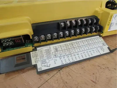 USED USED FANUC PARTS AND TOOLING A06B-6090-H004
