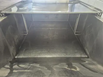 Self-Dumping 200 Gallon Hopper