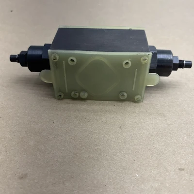 NEW Vickers DGMFN-3-Y-A2W-B2W-41