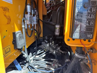 Used 2016 HYUNDAI HX260-L Crawler Excavators Ontario CA | Driven Equipment Solutions #1423091